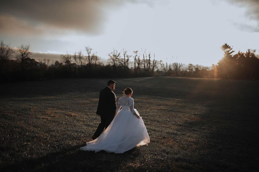 Fotografo di matrimoni Jordan Vines (jordanvines). Foto del 29 dicembre 2019