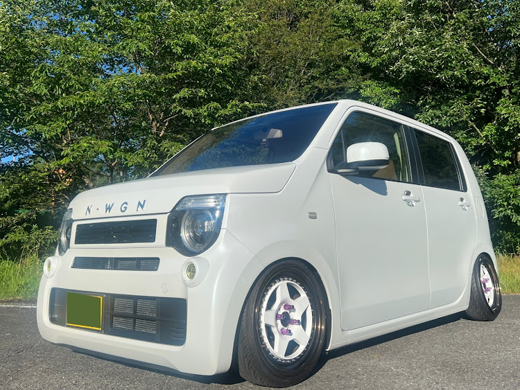 N-WGNの車検・シンプルスタイル・フロントグリル交換・ワンオフグリル・三連休に関するカスタム事例の投稿画像3枚目