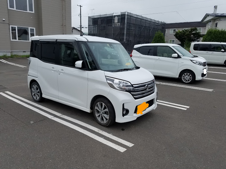 デイズルークスのek・新型・勝手にコラボ・オーナーさんごめんなさい・早く新型デイズとも勝手コラボしたいに関するカスタム事例の投稿画像1枚目