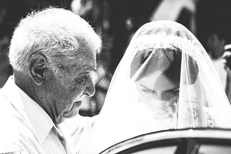 Fotografo di matrimoni Kima Car (mamatovkima). Foto del 2 febbraio 2014