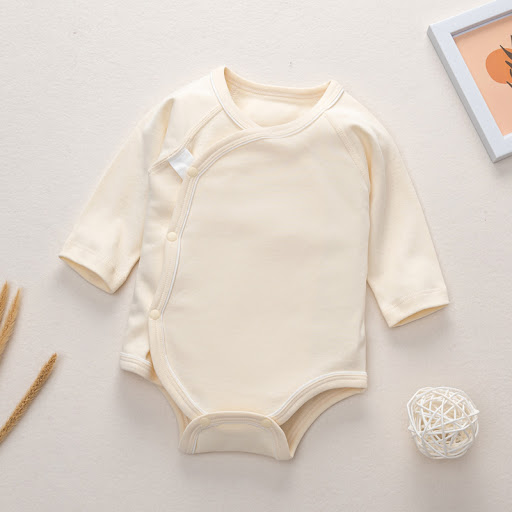 Title 6, Babys Long Sleeve Triangle One-piece Romper. S...
