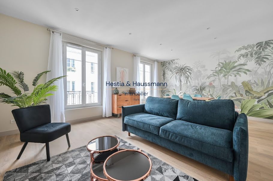 Location meublée appartement 2 pièces 59 m² à Paris 18ème (75018), 3 200 €