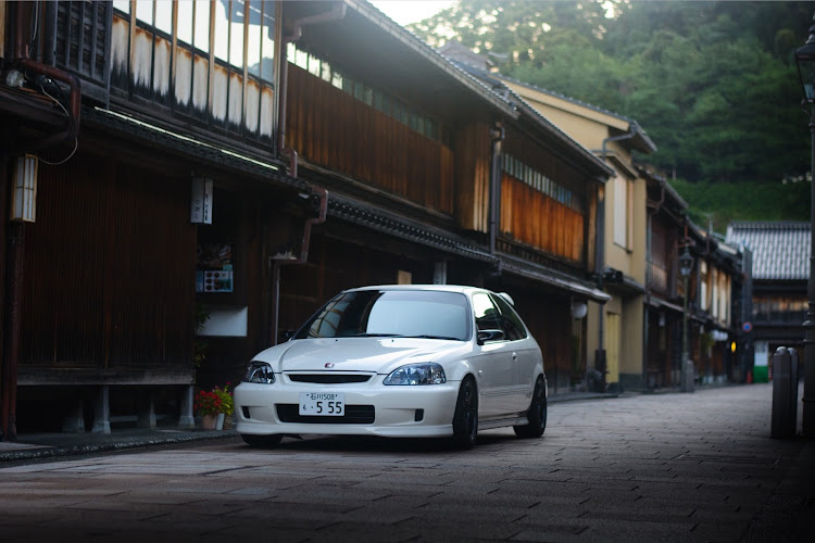 シビックタイプRのシビックタイプR・EK9・ピックアップされたい・東茶屋街に関するカスタム事例の投稿画像1枚目