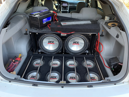 マグナム のmtx Audio ウーハー 取り付け 重低音 次は配線 に関するカスタム メンテナンスの投稿画像 車のカスタム情報はcartune