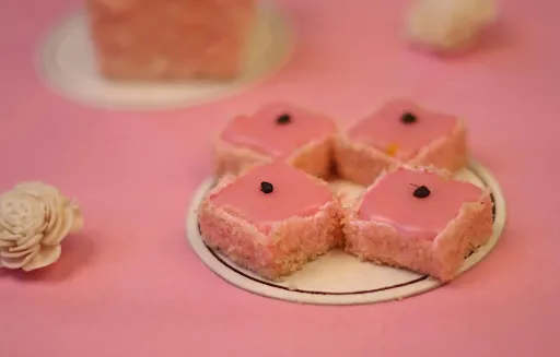 Strawberry Cube Pastry