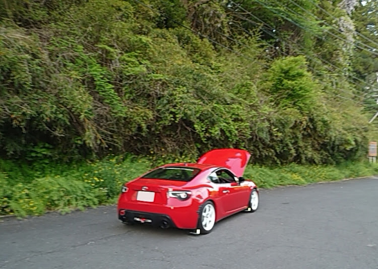 86のくじゅう阿蘇び隊・牟田選手・赤い車は皆友達だ・ラリーカーには手を振りましょうに関するカスタム事例の投稿画像2枚目