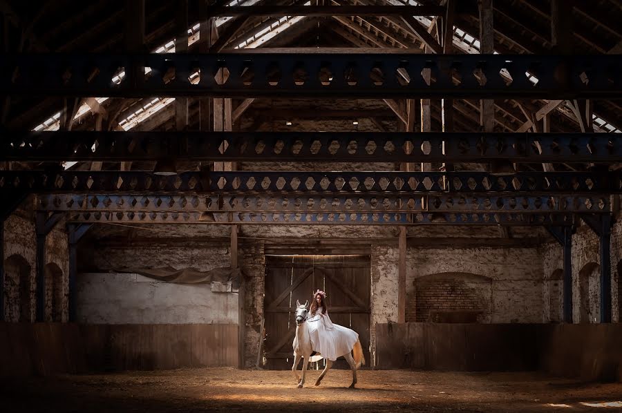 Fotografo di matrimoni Rafał Kowalski (rafikowalski). Foto del 11 agosto 2020