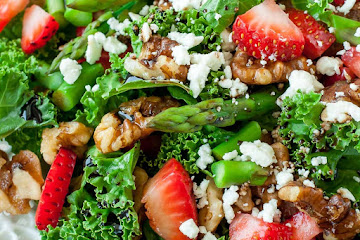 Strawberry Kale Salad