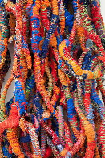 sheila hicks architecture of color