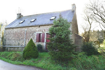 maison à Poullaouen (29)