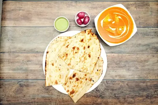 Shahi Paneer With Stuffed Naan