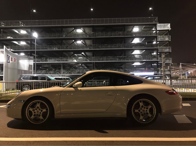 911 クーペのポルシェ911・令和元年・洗車・ナイトプチドライブに関するカスタム事例の投稿画像4枚目