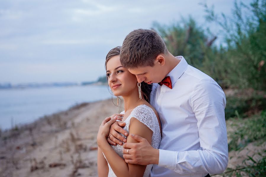 Fotografo di matrimoni Kamilla Semisotnova (kamillas). Foto del 23 gennaio 2020