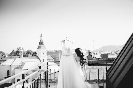 婚禮攝影師Dubovaya Viktoriya（dubovaya）。2017 2月9日的照片