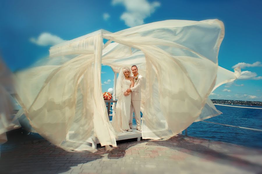 Fotografer pernikahan Nina Chepkasova (ninach). Foto tanggal 8 Juni 2013