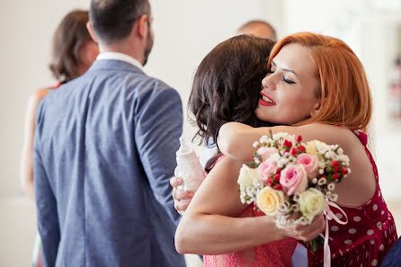 Fotógrafo de casamento Iurasog Alexandru (iurasog). Foto de 15 de abril 2017