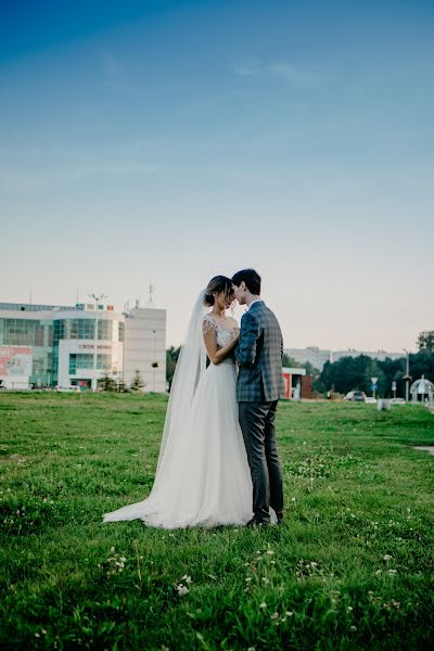 結婚式の写真家Dmitriy Benyukh (belov)。2019 10月31日の写真