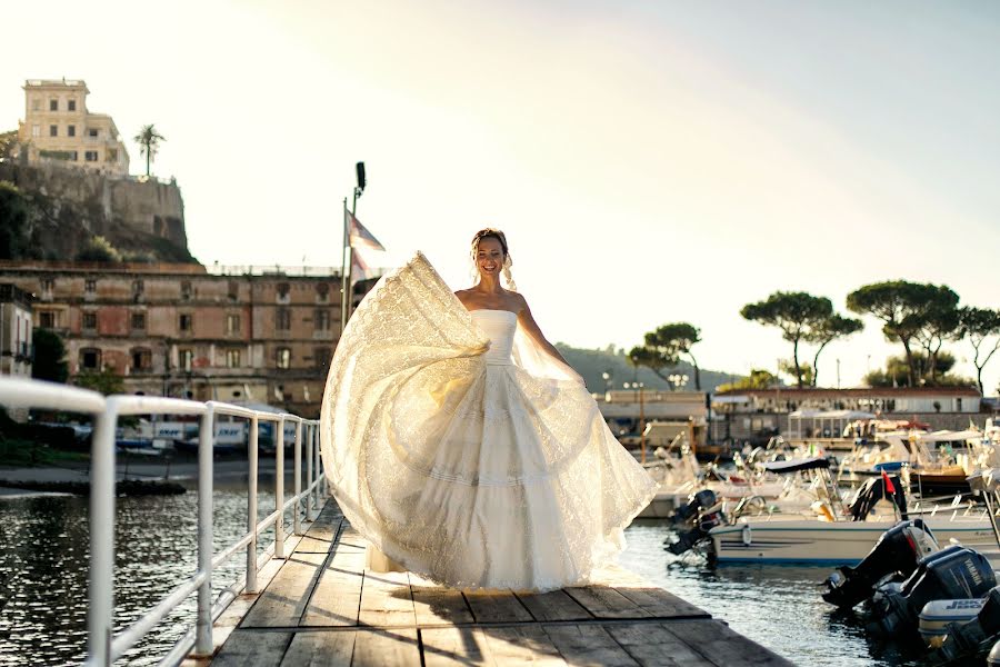 Wedding photographer Andrey Likhosherstov (photoamplua). Photo of 3 March 2014