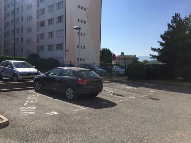 Location  parking   à Annemasse (74100), 60 €