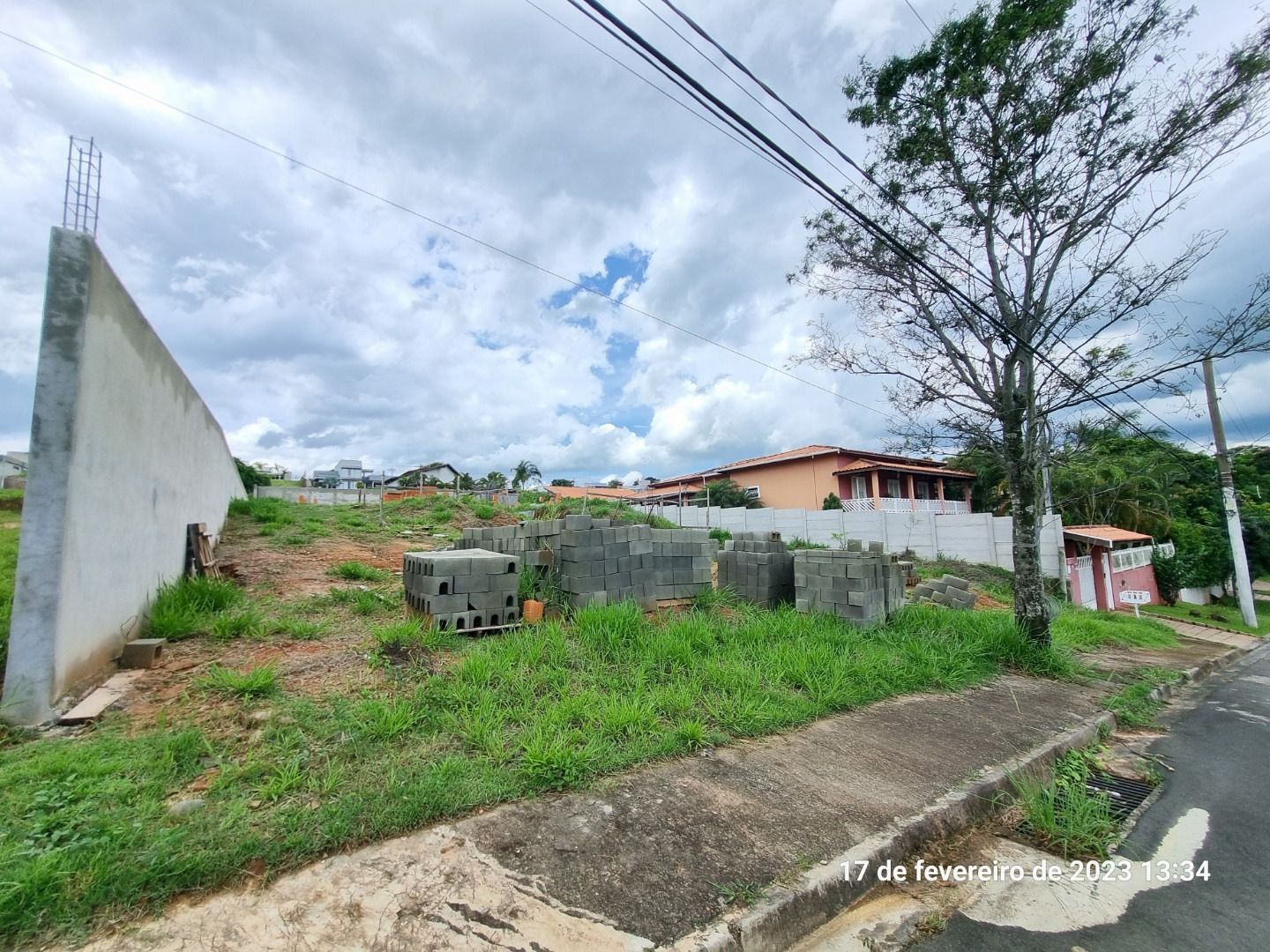 Terrenos à venda Vale das Laranjeiras