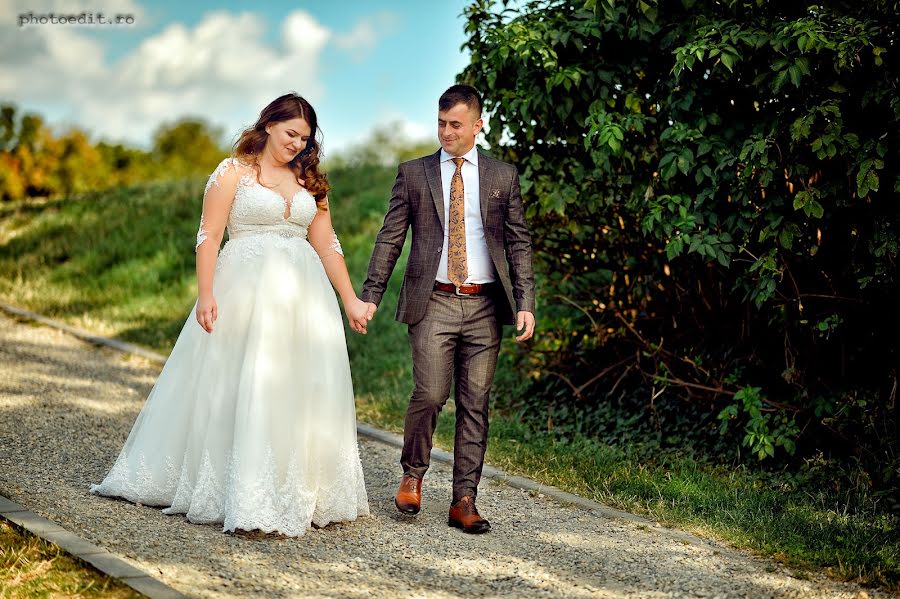 Fotógrafo de casamento Vasile Domocos (vasiledmc). Foto de 15 de agosto 2019