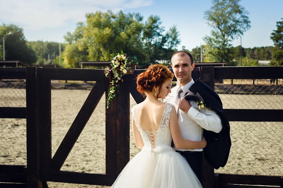 Wedding photographer Aleksandr Sayfutdinov (alex74). Photo of 22 December 2014