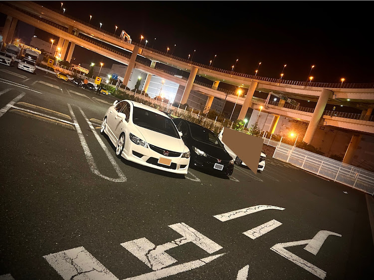 シビックタイプRのFEELS・ホンダツインカム・マフラー交換・大黒PA・夜ドライブに関するカスタム事例の投稿画像1枚目