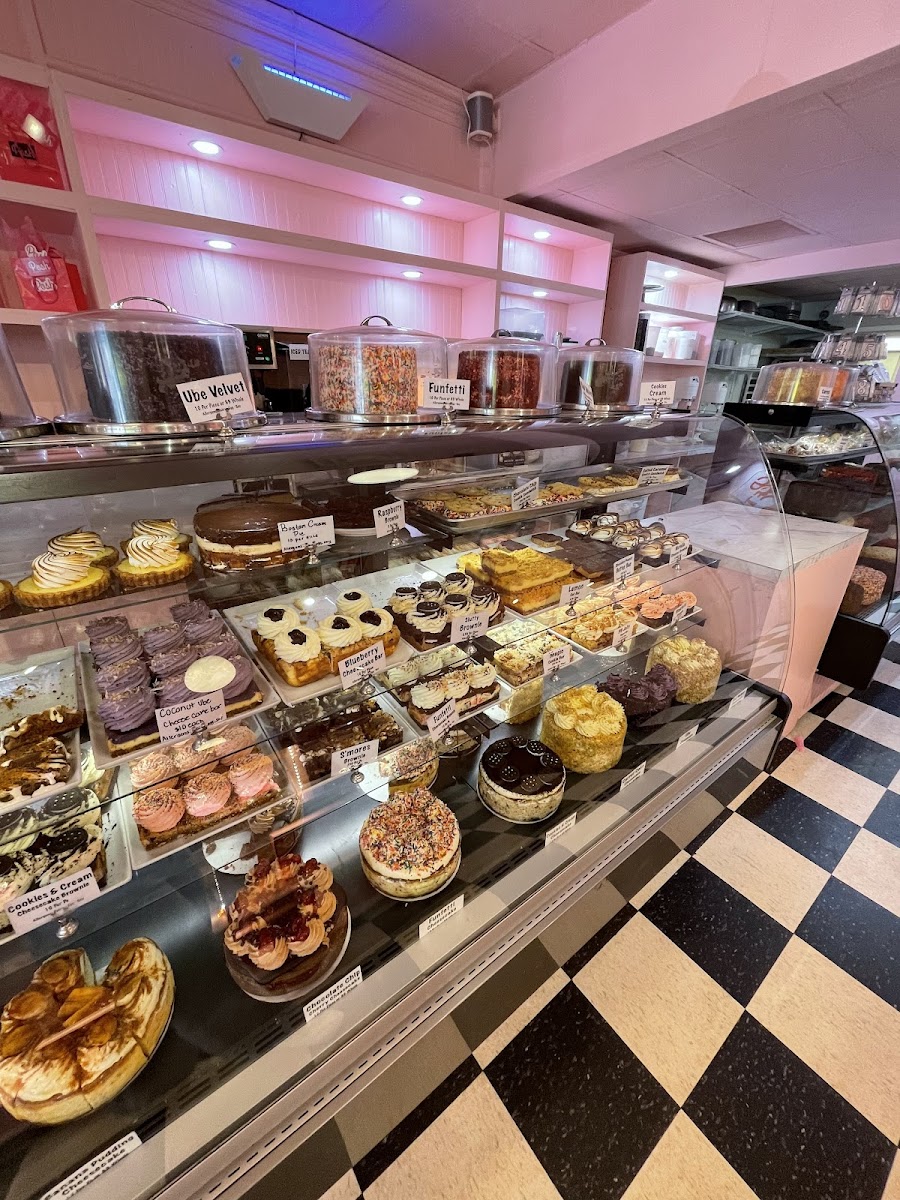 Gluten-Free at Posh Pop Bakeshop