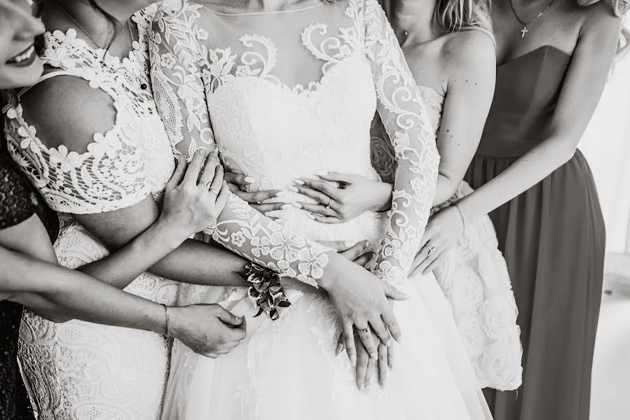 Fotografo di matrimoni Yuliya Yaroshenko (juliayaroshenko). Foto del 19 aprile 2018