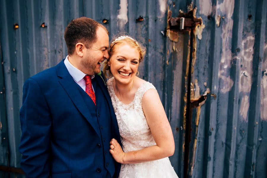 Fotografo di matrimoni Emily (emilylittlephoto). Foto del 2 luglio 2019