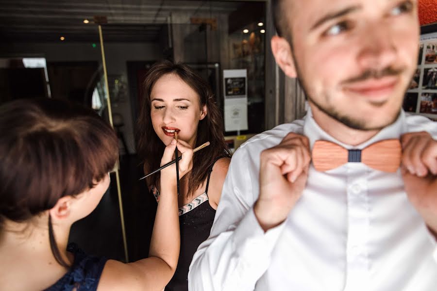 Fotógrafo de casamento Veronika Simonova (veronikasimonov). Foto de 13 de setembro 2019