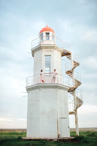 Bröllopsfotograf Anastasiya Tokmakova (antokmakova). Foto av 28 juni 2017