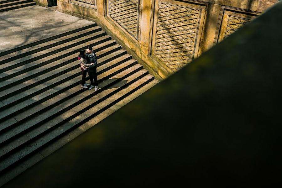 Fotógrafo de casamento Volodymyr St (volodymyr). Foto de 16 de dezembro 2018