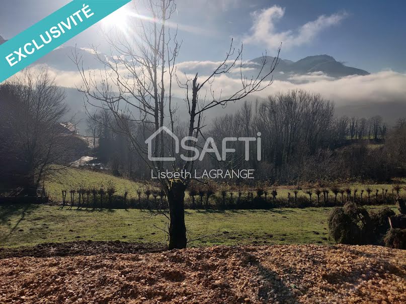 Vente terrain  561 m² à Miribel-les-Echelles (38380), 76 000 €