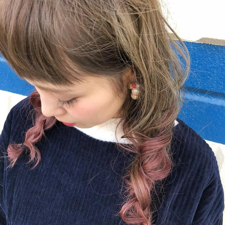 グラデーションカラーをもっと可愛く こなれ感のあるおしゃ見えヘアアレンジ6選 Trill トリル