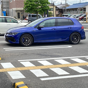 ゴルフ R