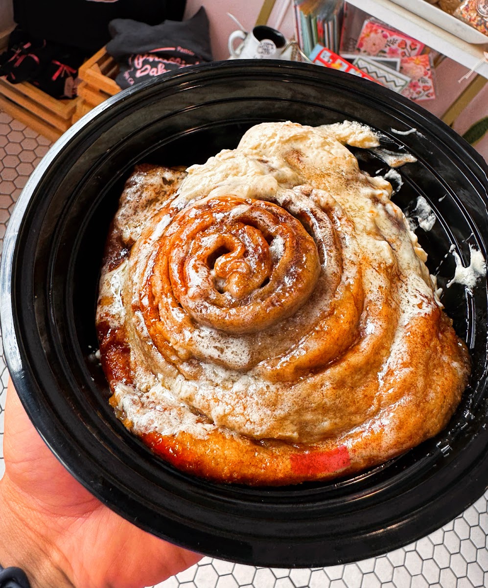 Bombastic cinnamon rolls on weekends! All other fare is delicious.