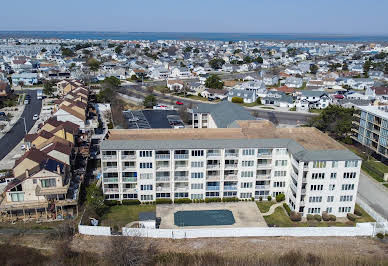 Appartement avec piscine 9