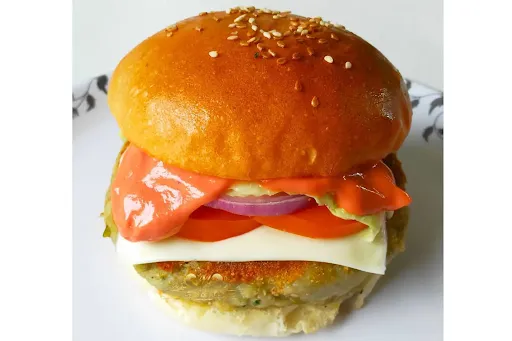 Crunchy Paneer Burger