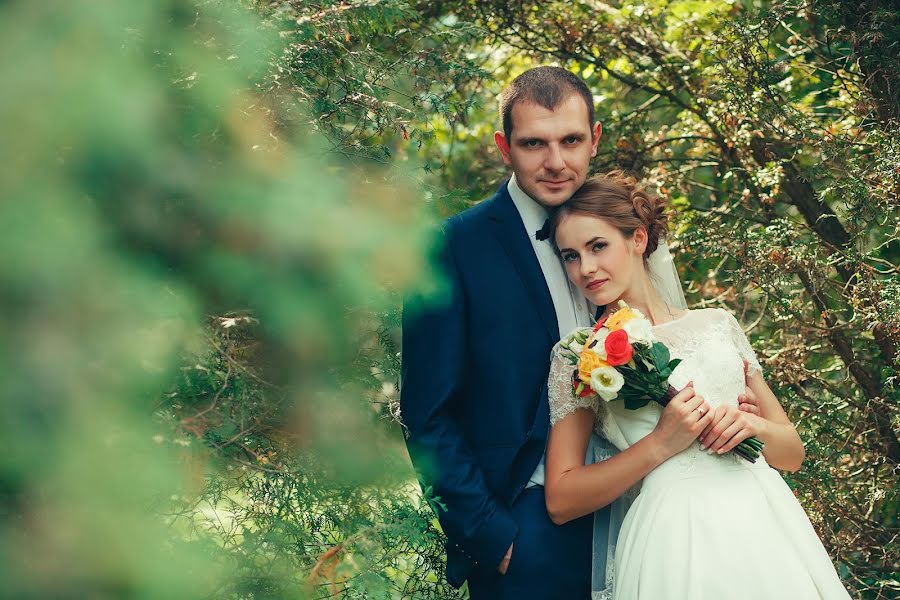 結婚式の写真家Lesia Dubeniuk (lesych)。2016 10月25日の写真