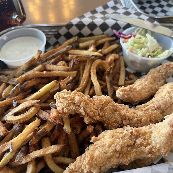 Gluten-Free Fries at Izzy's Comfort Kitchen