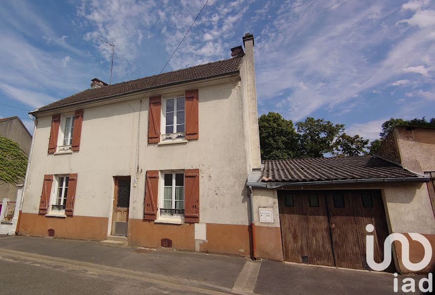 Vente maison 4 pièces 145 m² à La Ferté-sous-Jouarre (77260), 158 000 €