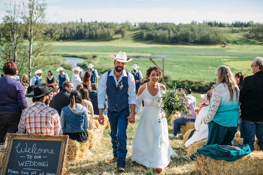 Fotógrafo de casamento Samantha Leavitt (samanthaleavitt). Foto de 9 de maio 2019