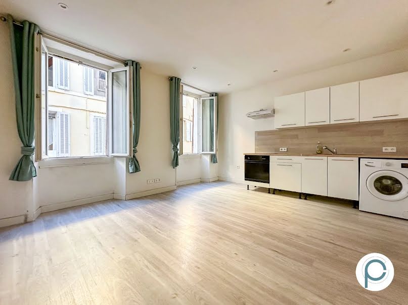 Vente appartement 3 pièces 40 m² à Le Beausset (83330), 151 000 €