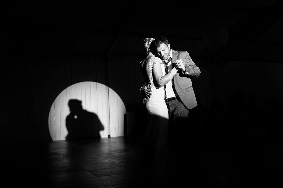 Fotografo di matrimoni Lafon Camille (camille). Foto del 8 dicembre 2017