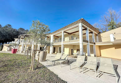 Villa with pool and terrace 2