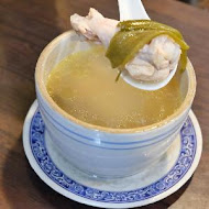 牛肉麵．雞湯