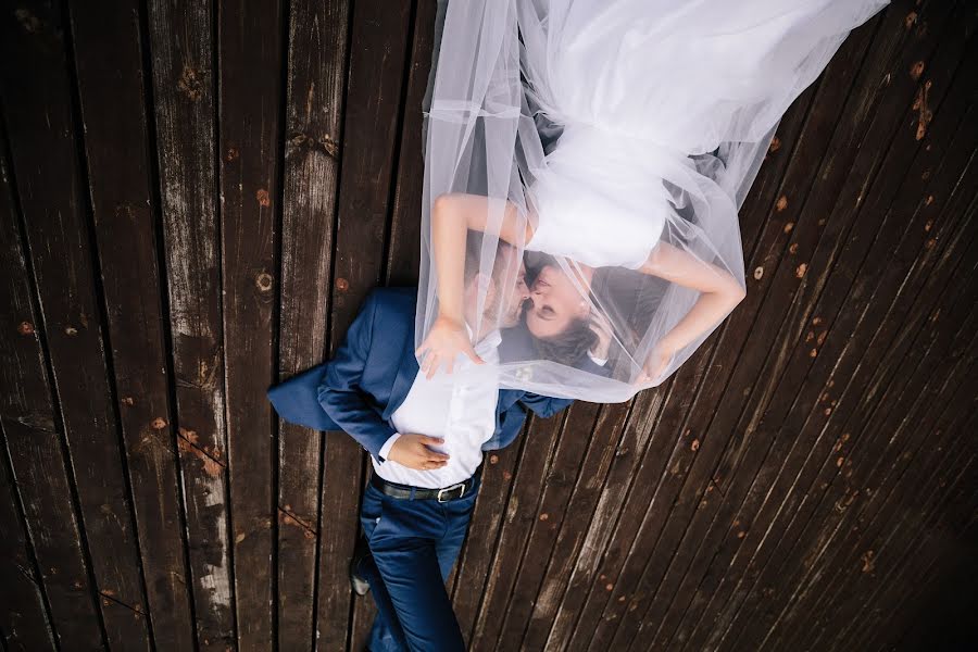 Wedding photographer Maksim Troickiy (maxtroitskiy). Photo of 13 December 2019