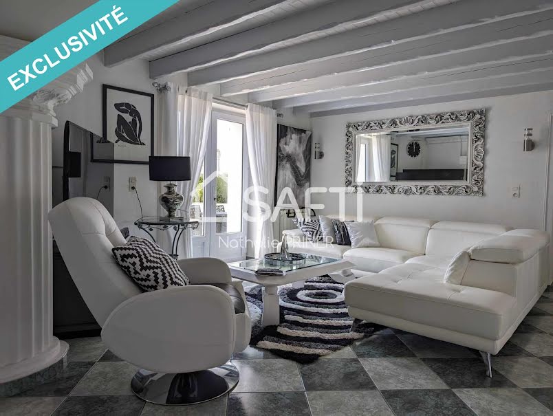 Vente maison 4 pièces 150 m² à Vouille (79230), 320 000 €