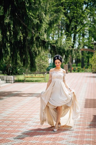 Wedding photographer Sergey Petrenko (photographer-sp). Photo of 10 May 2017